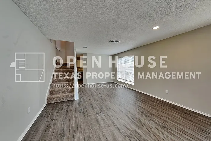 5711 Sterling Green Trl — Photo 4