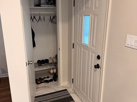 4th image of 6911 Colonial St #1