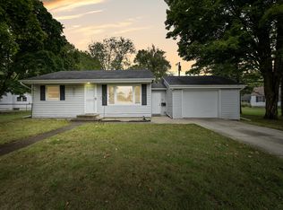 208 Glaser St, Buchanan, MI 49107