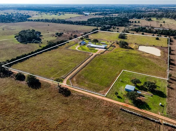 12337 Tulip Ln, Cat Spring, TX 78933