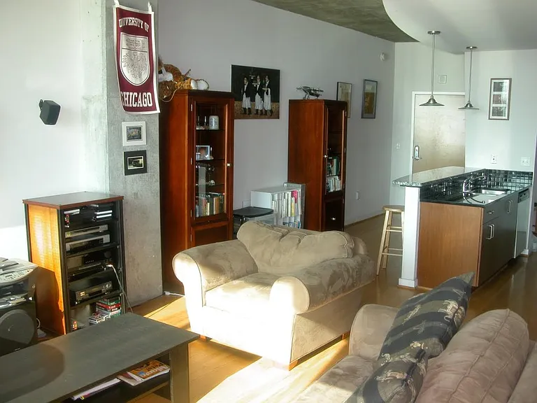 923 Peachtree St NE #935 — Photo 2