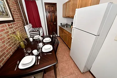 Rented by Eisenberg Exclusives