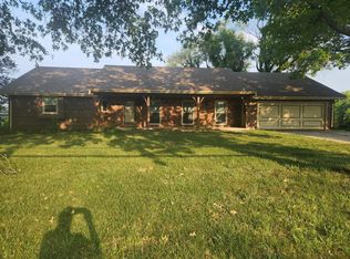 6740 Maurer Rd, Shawnee, KS 66217