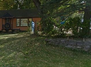 2404 5th St SW, Rochester, MN 55902