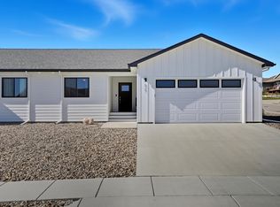 627 Copperfield Dr, Rapid City, SD 57703