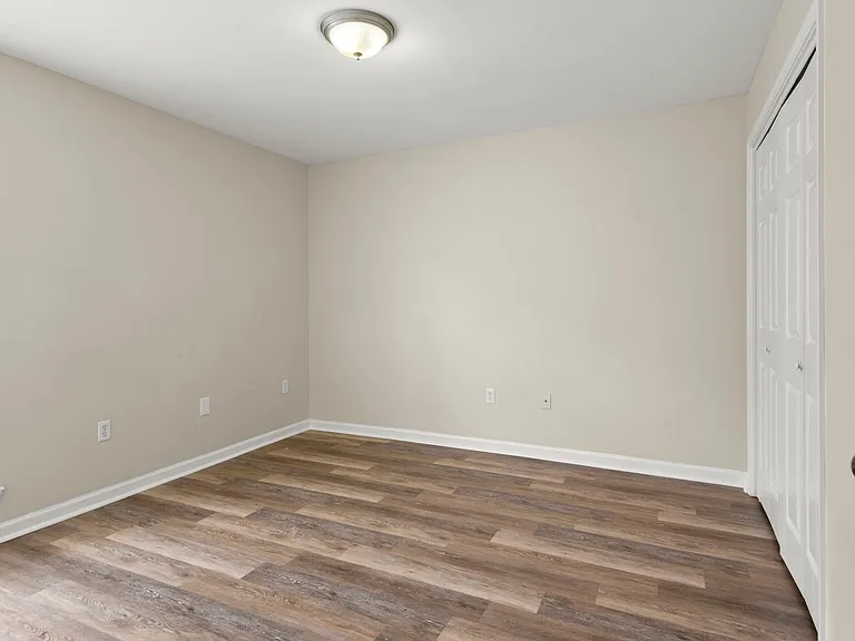 11327 Shady Bend Dr — Photo 9