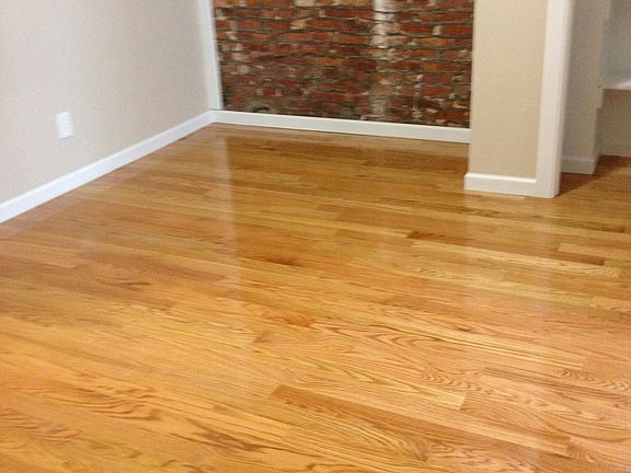 2nd image of 35 Garden Pl #4