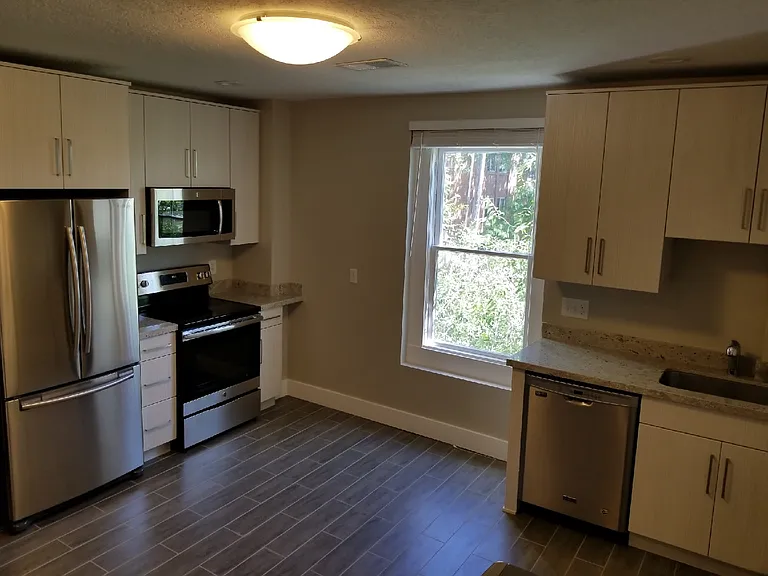 301 N Almond St — Photo 25
