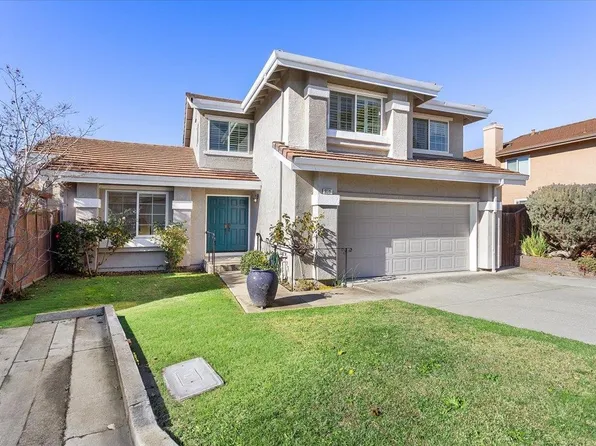 19511 Heyer Hts, Castro Valley, CA 94546