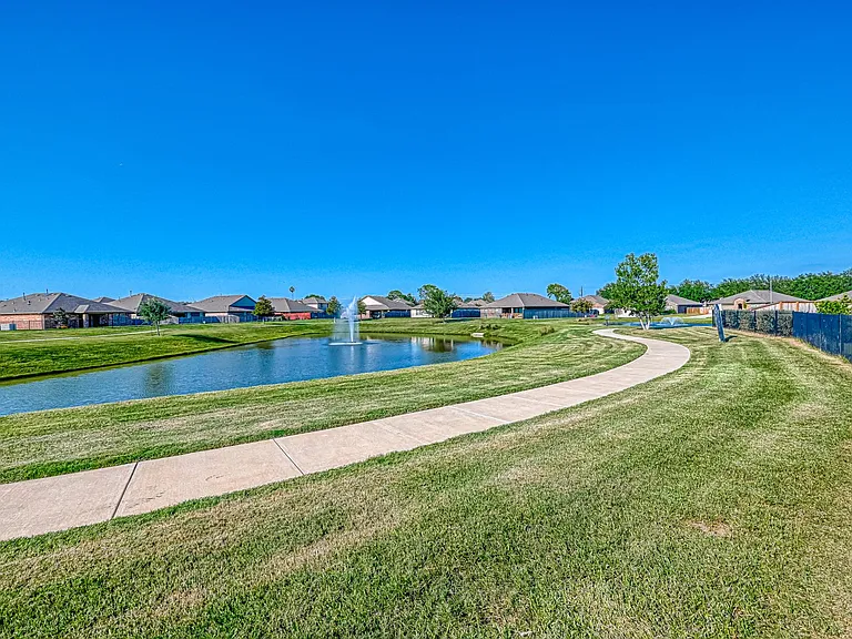 2818 Canadian Goose Ln — Photo 27