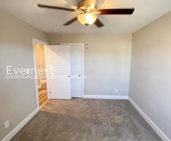 1276 Cardinal Creek Dr — Photo 13