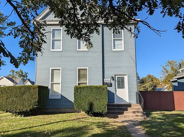 2046 W 2nd St, Davenport, IA 52802