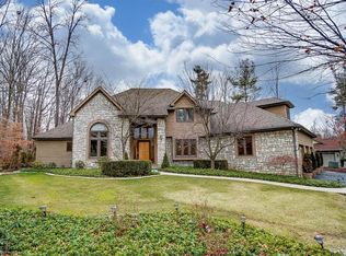 3647 Woodstone Dr, Lewis Center, OH 43035