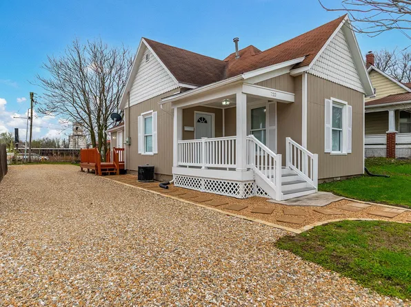 722 W Monroe St, Mexico, MO 65265