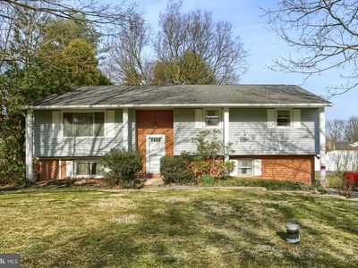 216 Maple Ln, Mechanicsburg, PA, 17055
