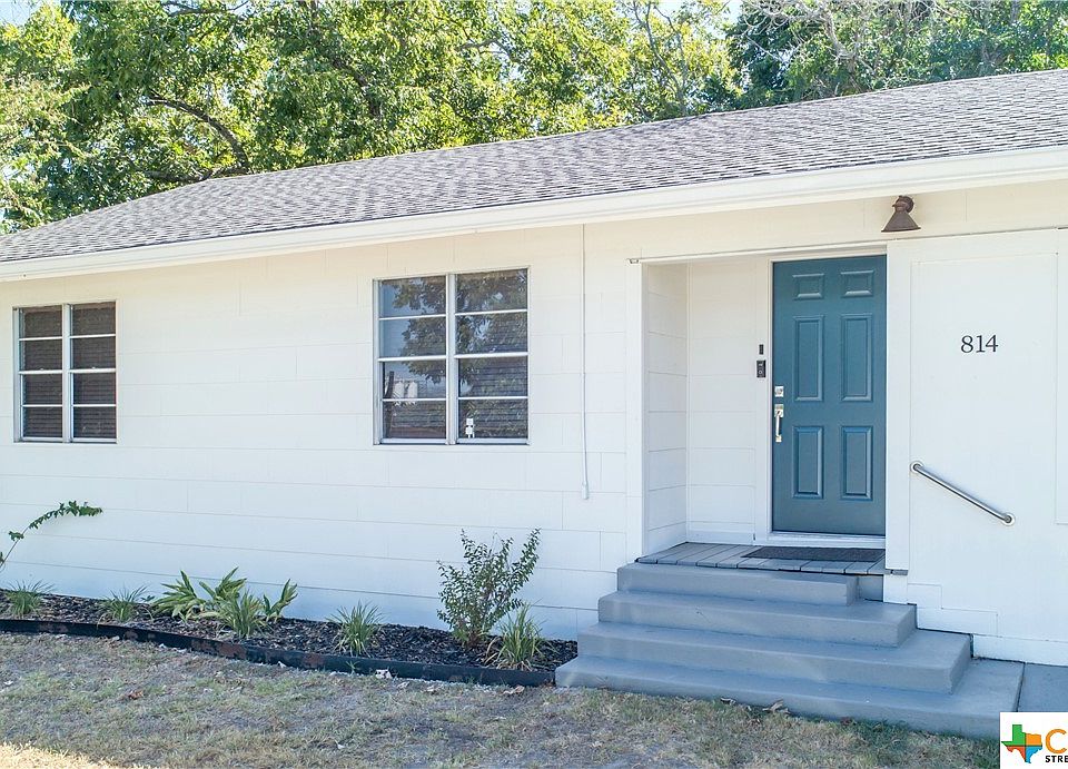 814 N Avenue B, Shiner, TX 77984 Zillow