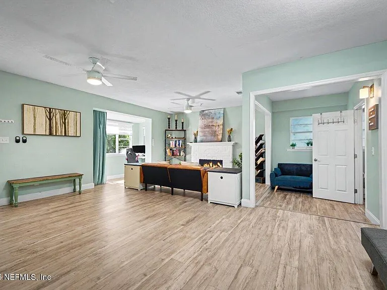 719 S Shores Rd #2 — Photo 26