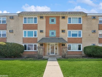 1211 Brown St APT 2D, Des Plaines, IL, 60016