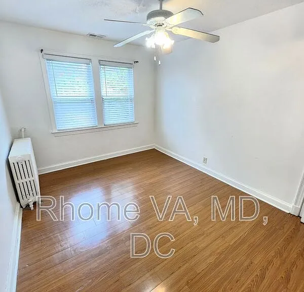 515 Franklin St NE #3 — Photo 10