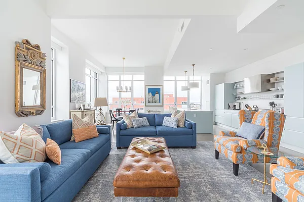 Sold by Compass | media 10