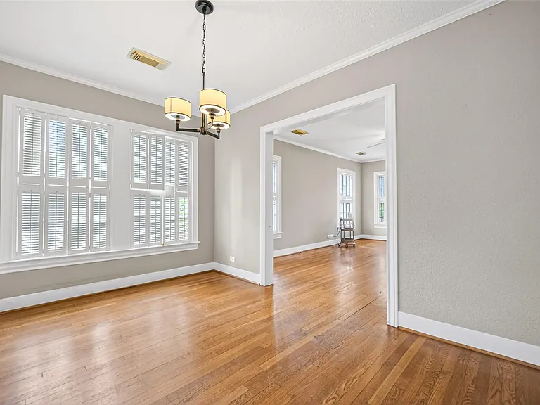 1210 Shearn St — Photo 9