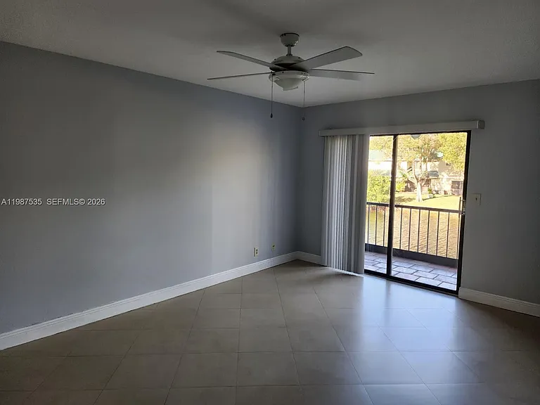 537 N University Dr #71 — Photo 41