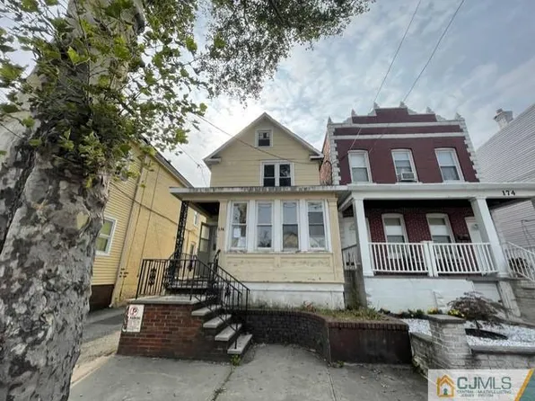 176 1st St, Perth Amboy, NJ 08861