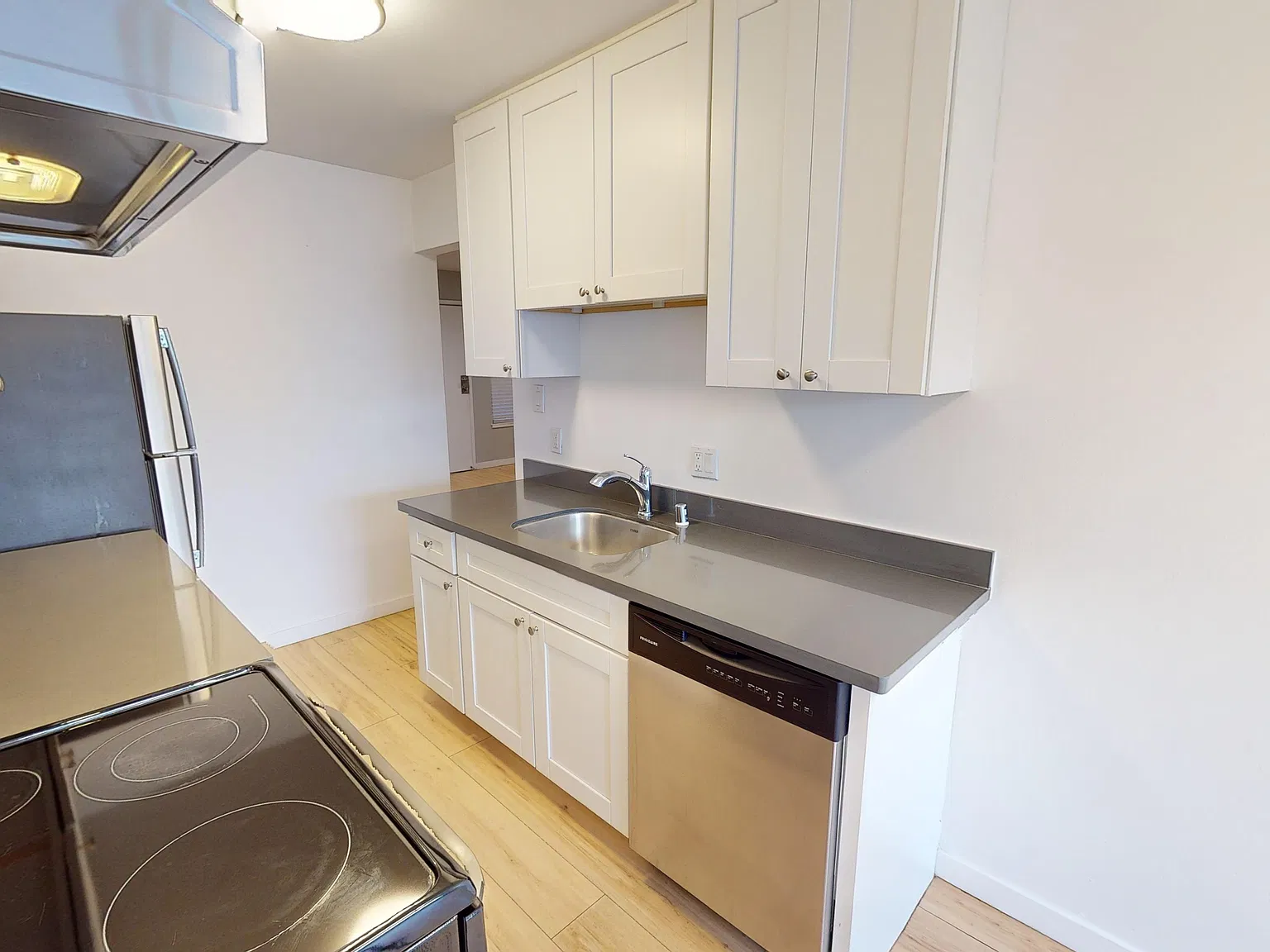 1 bed, 700 sqft, $2,395 — Photo 1