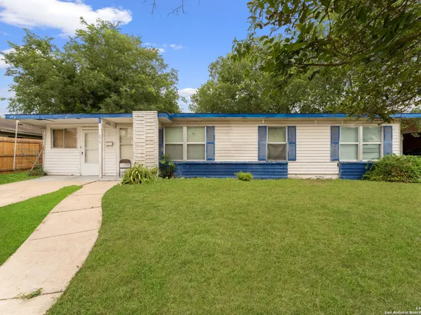4919 BAYHEAD DR, San Antonio, TX 78220