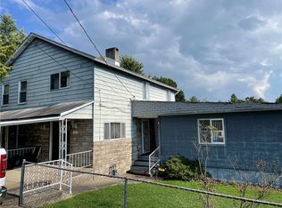 16 Penn St, Republic, PA
