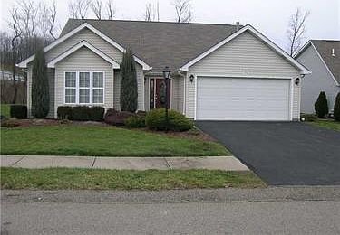 1st image of 304 Carriage Dr