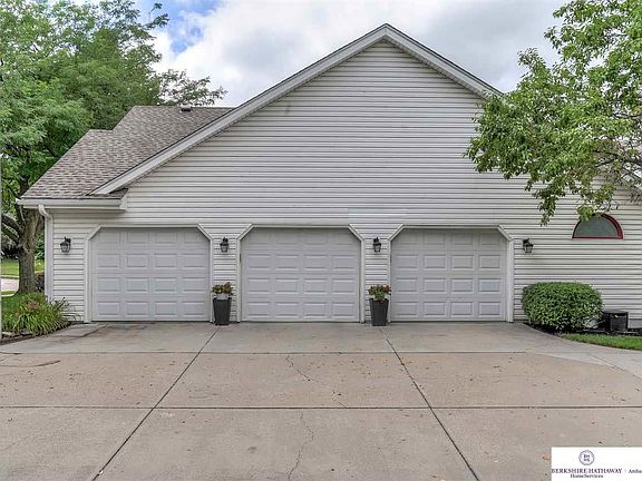 5th image of 604 Kent Dr