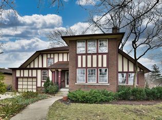 170 E Saint Charles Rd, Elmhurst, IL 60126