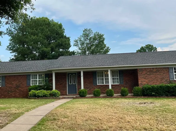 11 Tanglewood Ln, Clarksville, AR 72830