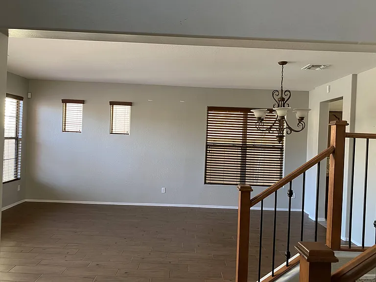 10125 W Illini St — Photo 10