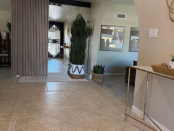 4th image of 5911 E Peak View Rd