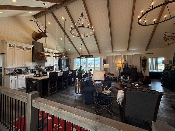 5th image of 980 Grange Rd