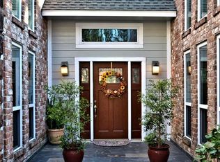 13919 Locke Ln, Houston, TX 77077