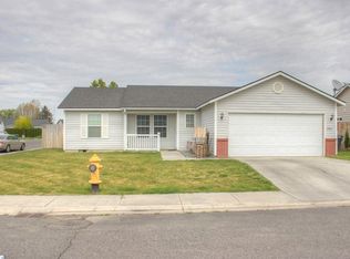 701 Esperanza Way, Grandview, WA 98930
