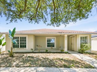 2305 Unity Village Dr, Ruskin, FL 33570