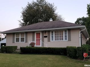 1840 Vernon Ave, Springfield, IL 62704