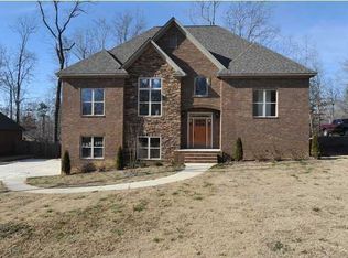 105 Crest Dr, Sterrett, AL 35147