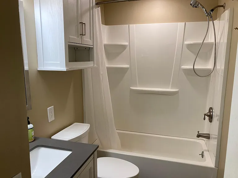 426 Deerfield Dr — Photo 9