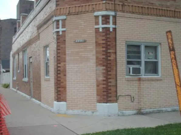 5501 W 24th Pl, Cicero, IL 60804