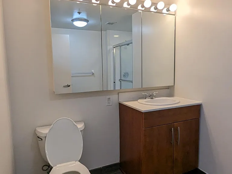 200 Marin Blvd #522 — Photo 14
