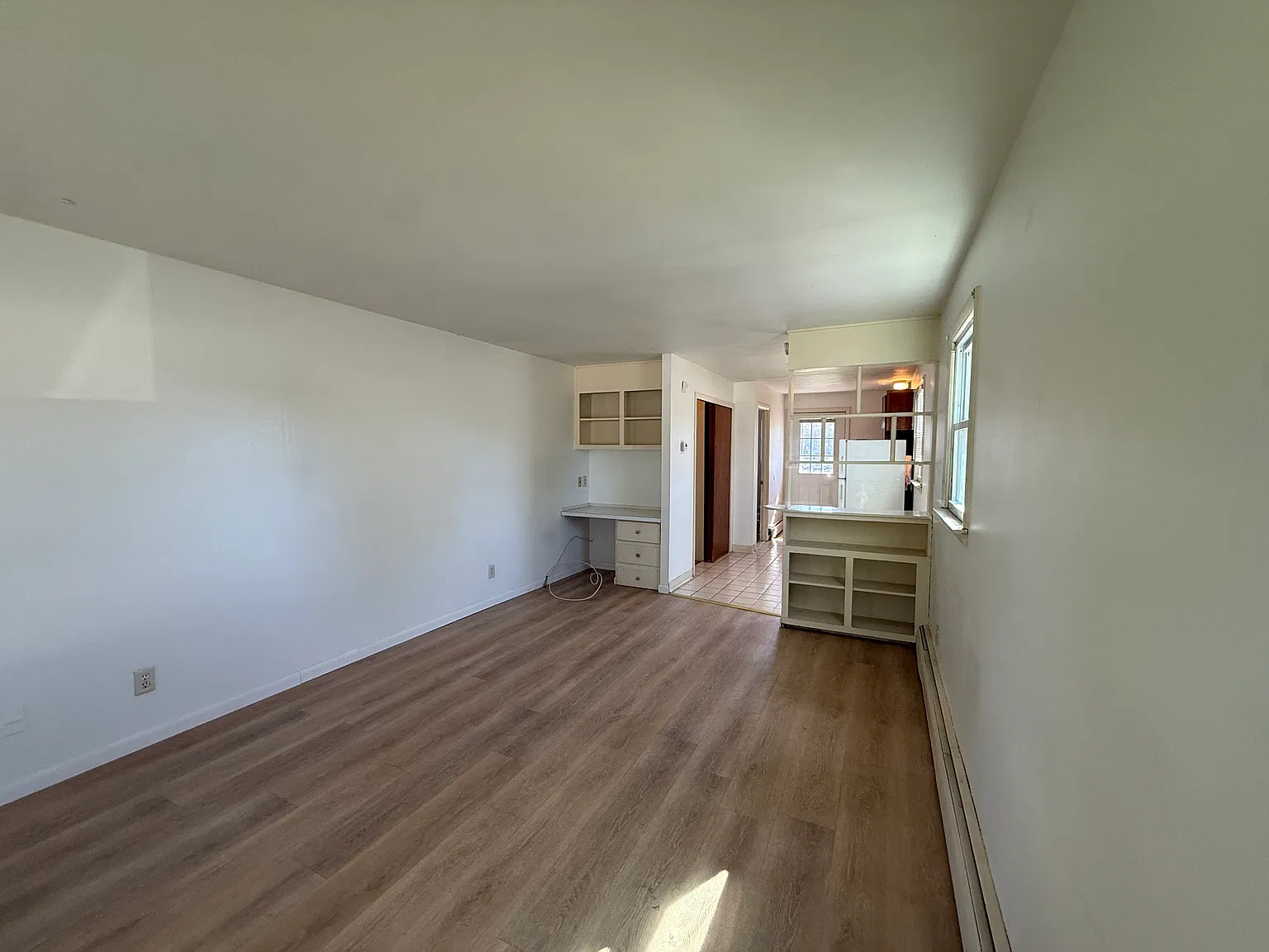 Studio, $1,015 — Photo 4