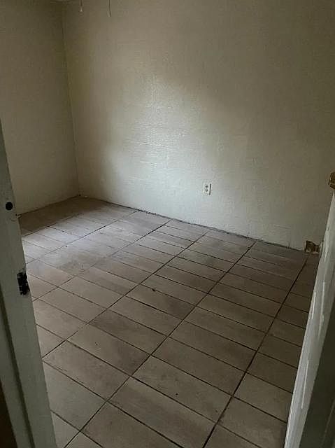 Unit A 
Bedroom 1