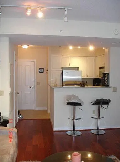 555 Massachusetts Ave NW — Photo 4