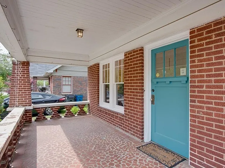 2533 Bayard St — Photo 17