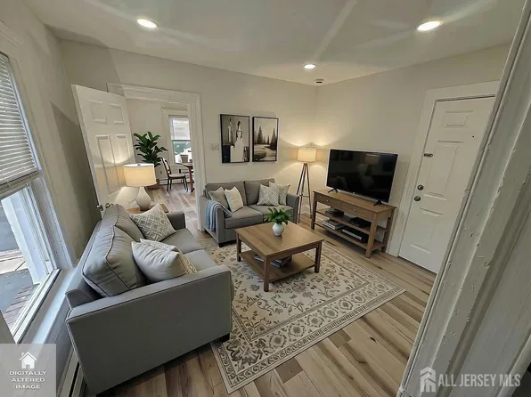 10 N 6th Ave APT B, Manville, NJ 08835